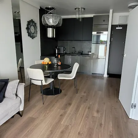 Perłowa Glam Haven 418 * Kolberg