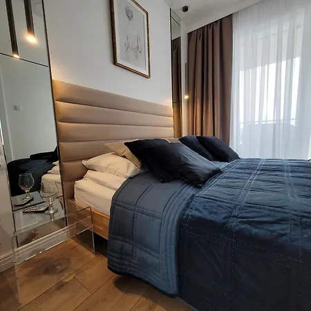 Apartment Perłowa Glam Haven 418 *