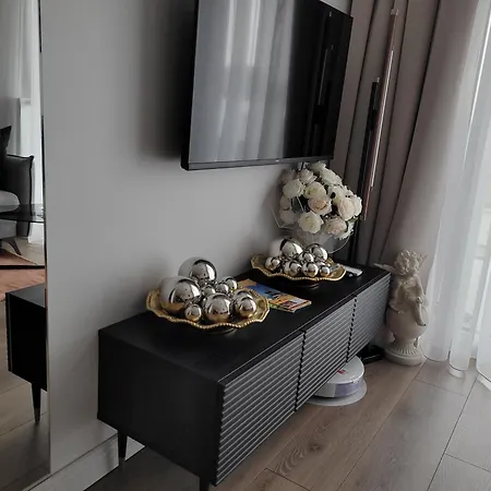 Perłowa Glam Haven Kołobrzeg