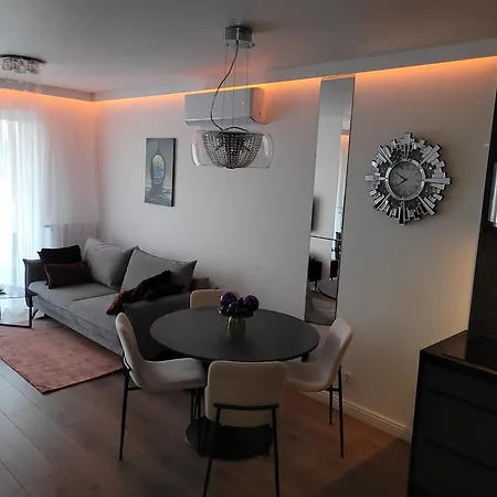 Apartment Perłowa Glam Haven 418 Kolberg