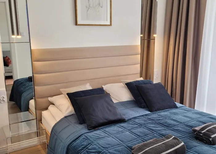 Perlowa Glam Haven *